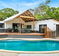 11 Naiad Court - Rainbow Shores Fantastic Family Retreat Swimming Pool 200m to beach Free Wi-Fi - St Kilda Accommodation