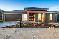 Book Clyde Accommodation Vacations St Kilda Accommodation St Kilda Accommodation