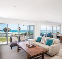 12 Cliff Road - St Kilda Accommodation