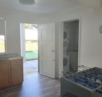 12 Cooloola Drive - Family home close to beach pet friendly - St Kilda Accommodation