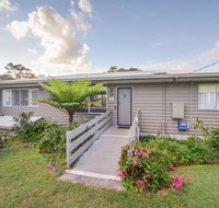 12 Merinda Crescent - St Kilda Accommodation