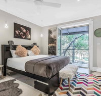 142 Wyndham - St Kilda Accommodation