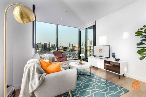 145, Premium Waterfront Suite In Docklands - St Kilda Accommodation 2