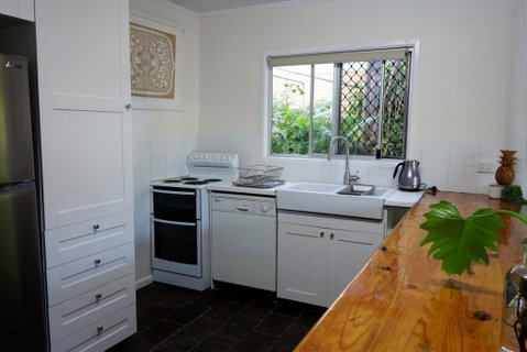 16 Bigoon Road - St Kilda Accommodation 1