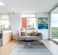 2 Bedroom Apartment with Bay View - St Kilda Accommodation