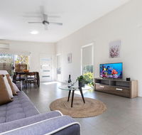 2 Bedroom w/Parking Near Central Cessnock - St Kilda Accommodation