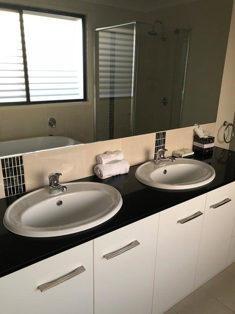 21 On Hursley Motel Apartments - St Kilda Accommodation 3