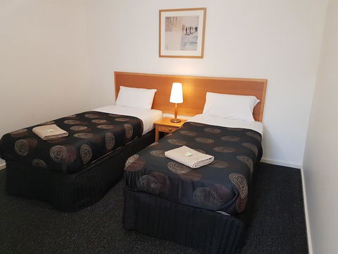 22 Gillies Street Apartments - St Kilda Accommodation 2