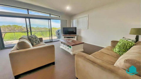 Beachside Beauty - St Kilda Accommodation 4