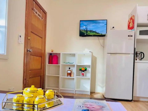 Belmore Affordable 2 Br Granny Flat - St Kilda Accommodation 2
