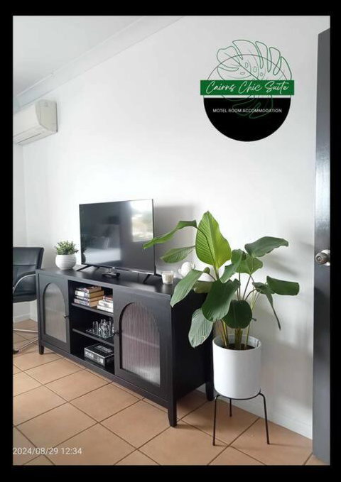 Cairns Chic Suite - Apartment A - St Kilda Accommodation 1