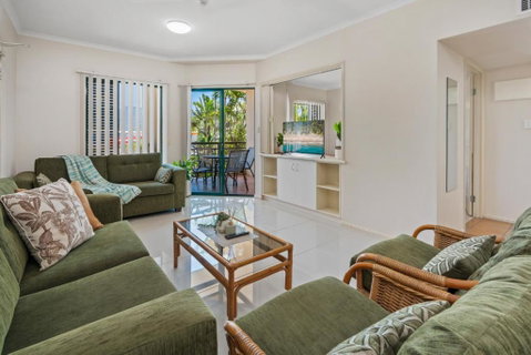 Cairns City Family Apartment - Wifi -Netflix - Pool - St Kilda Accommodation 4