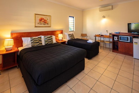 Cairns Queens Court - St Kilda Accommodation 3