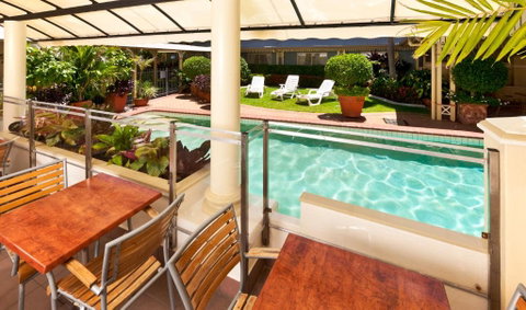 Cairns Queens Court - St Kilda Accommodation 2