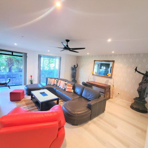 CHAP41C - Coco Veranda - St Kilda Accommodation 0