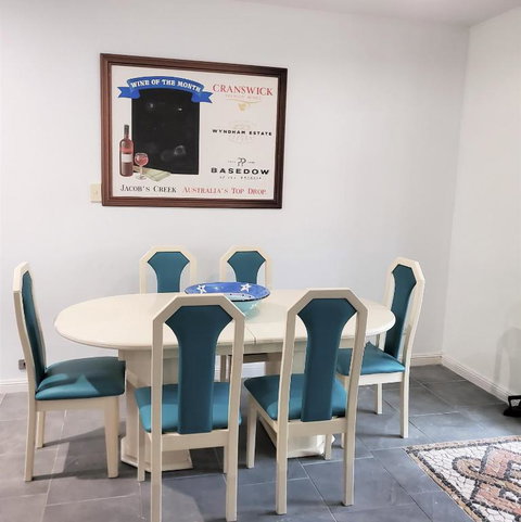 CHAP41C - Coco Veranda - St Kilda Accommodation 4