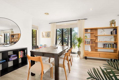 Deluxe Family Montpellier Gardens Estate - Burwood - St Kilda Accommodation 3