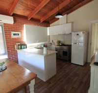 32 Owarra Street - St Kilda Accommodation