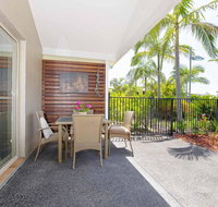 356 ' Oaks Pacific Blue' 265 Sandy Point Rd - Air conditioned direct pool access and suited for disability - St Kilda Accommodation