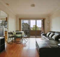 3BR Quiet  Convenient area of Parramatta UWS - St Kilda Accommodation