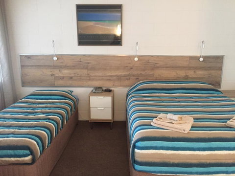 A & A Motel - St Kilda Accommodation 3