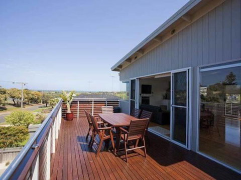 A Beautiful Beach House Torquay - St Kilda Accommodation 0