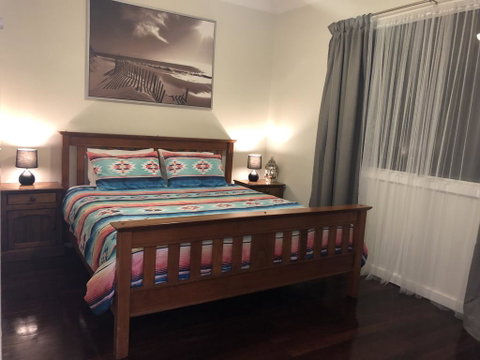 A Little Bit Of Zen By The Beach - St Kilda Accommodation 1