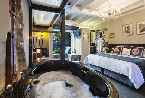 A Loft In The Mill Boutique Accommodation - St Kilda Accommodation 3