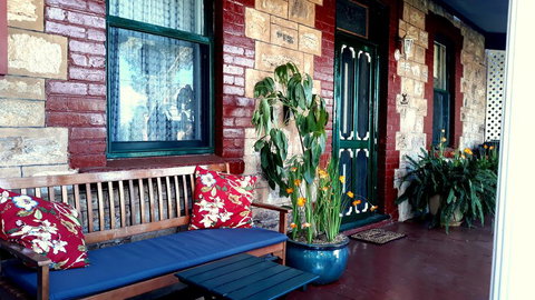 A Miner's Rest - St Kilda Accommodation 1