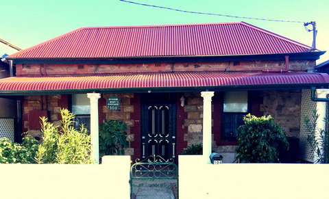 A Miner's Rest - St Kilda Accommodation 0