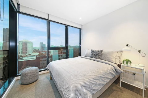 A Modern & Central Apt With Beautiful City Views - St Kilda Accommodation 2