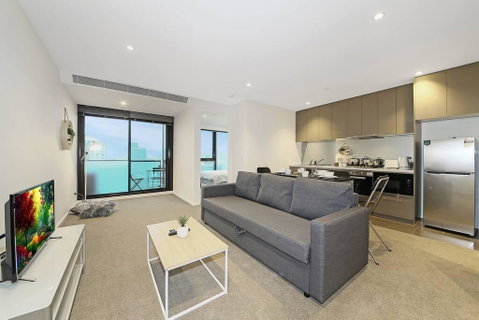 A Modern & Central Apt With Beautiful City Views - St Kilda Accommodation 0