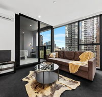 A Modern Apt 5-min Walk to Queen Victoria Market - St Kilda Accommodation
