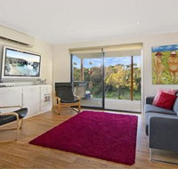A One One Two at Island Beach - St Kilda Accommodation