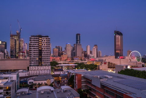 A PERFECT STAY - Adam + Eve - 2 Bedroom Luxury Apartment In Eve Tower - St Kilda Accommodation 1