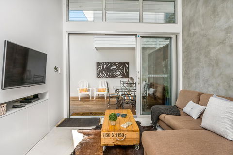A PERFECT STAY - Studio 9 - St Kilda Accommodation 3