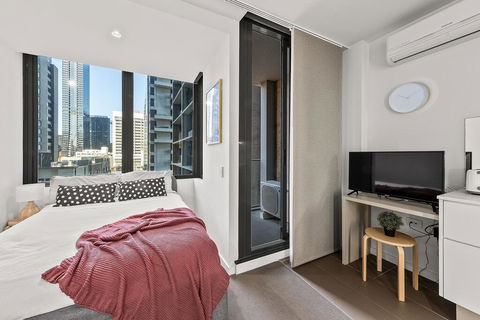 A Stylish & Comfy CBD Studio Near Southern Cross - St Kilda Accommodation 3