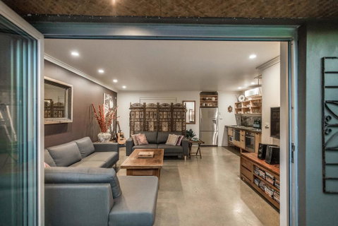 A SWEET ESCAPE - Brandon St Beach & Spa - St Kilda Accommodation 2