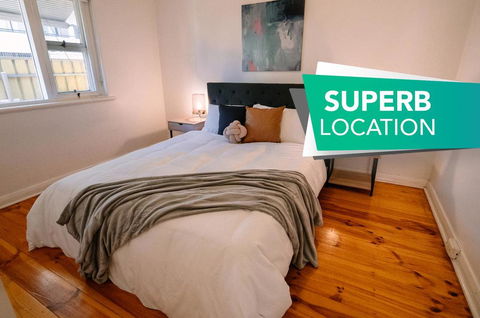 A Wave Away @ Glenelg Cosy Unit Near The Beach - St Kilda Accommodation 0