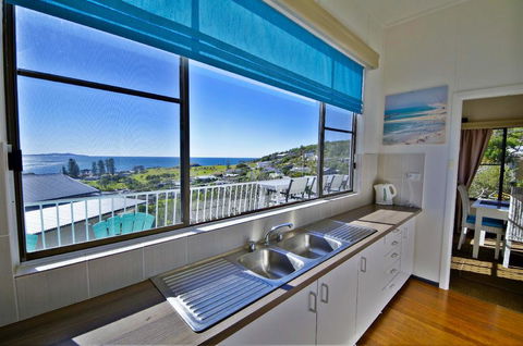 AAA Views, 2 View Street - St Kilda Accommodation 2