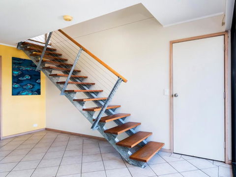 Aaronvale - St Kilda Accommodation 1