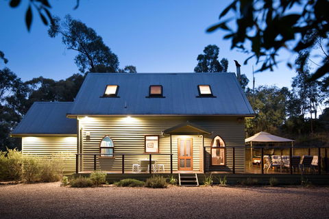 Abbotts Rest - St Kilda Accommodation 0