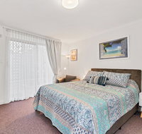 Abby's Poolside Retreat 1 - St Kilda Accommodation