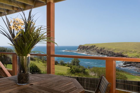 Absolute Oceanfront Cottage - St Kilda Accommodation 0