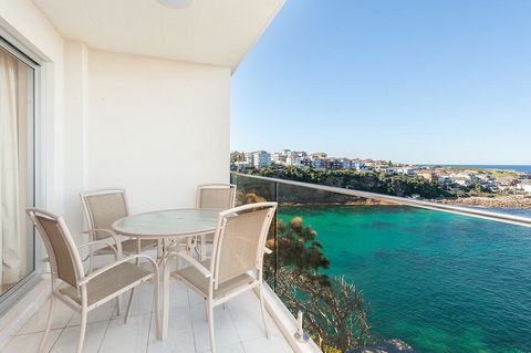 Absolute Water Front Coogee!!! - St Kilda Accommodation 2