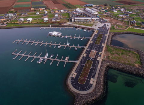Absolute Waterfront Apt 319 Lighthouse - St Kilda Accommodation 2
