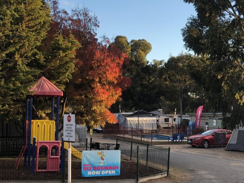 Acacia Caravan Park & Holiday Units - St Kilda Accommodation 0