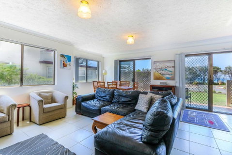 Acacia Kingscliff Town Holiday Apartment - St Kilda Accommodation 1