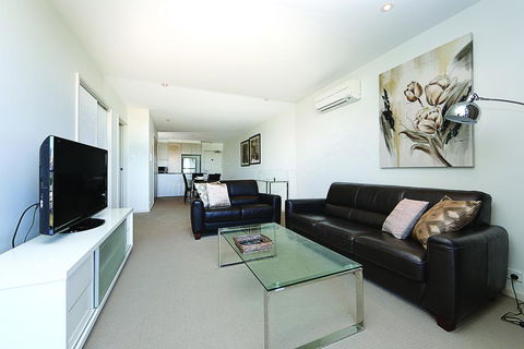 Accommodate Canberra - Aspire - St Kilda Accommodation 2