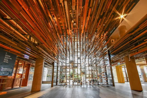 Accommodate Canberra- Nishi - St Kilda Accommodation 0